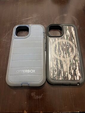 OtterBox Duo: Gray Solid and Camouflage Pattern Phone Cases